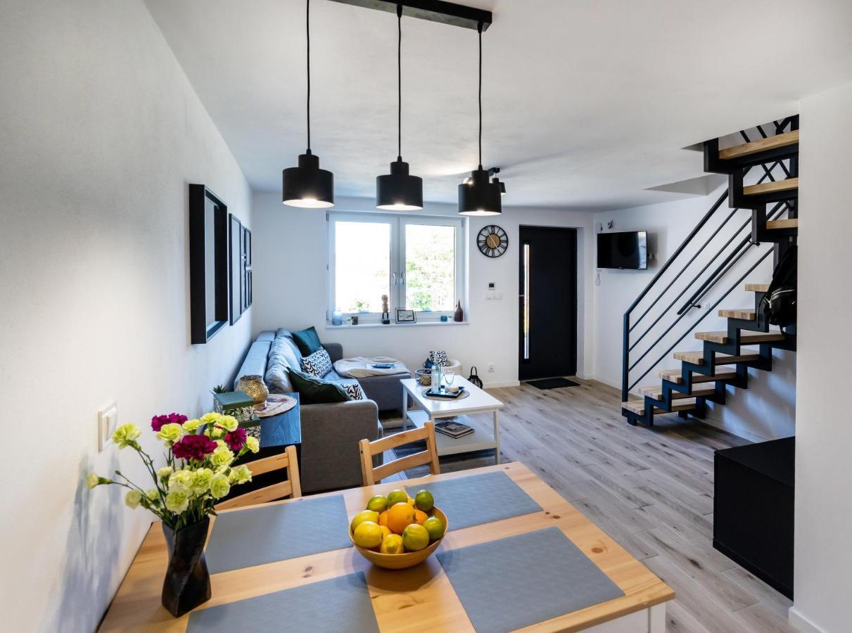 ניסה Ow Mewa Domki Apartamenty Nad Jeziorem מראה חיצוני תמונה